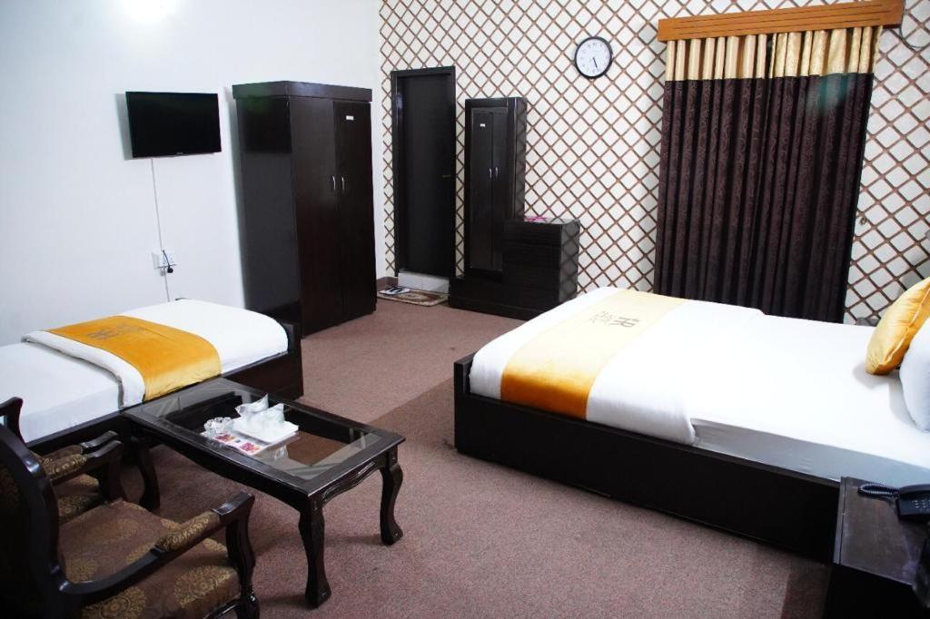 Hotel Red Line 伊斯兰堡 外观 照片